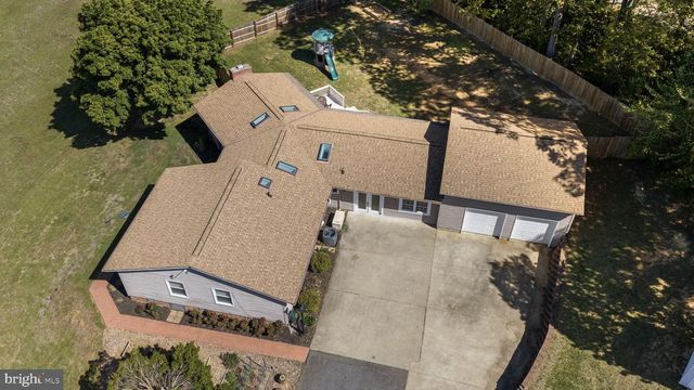 2 QUAIL RUN DR, Stafford, VA 22554