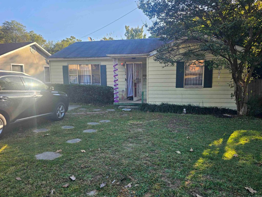 1920 Flora Street, North Little Rock, AR 72114