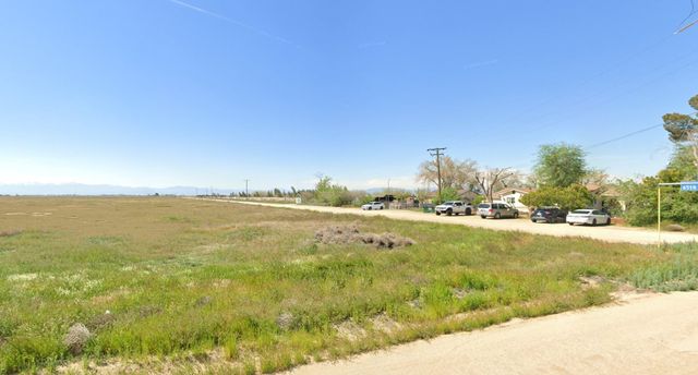 6400 E Ave E-4, Lancaster, CA 93535