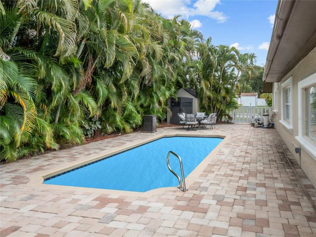 14331 APACHE AVENUE, Largo, FL 33774