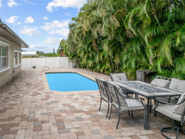 14331 APACHE AVENUE, Largo, FL 33774