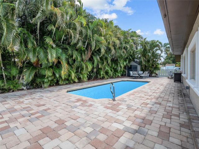 14331 APACHE AVENUE, Largo, FL 33774
