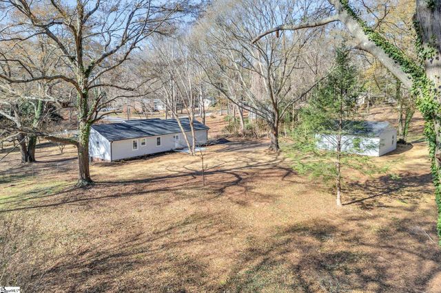 901 Standing Springs Road, Greenville, SC 29605