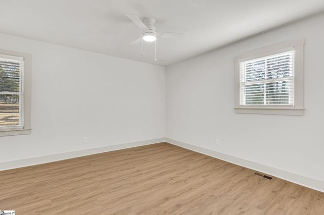 901 Standing Springs Road, Greenville, SC 29605