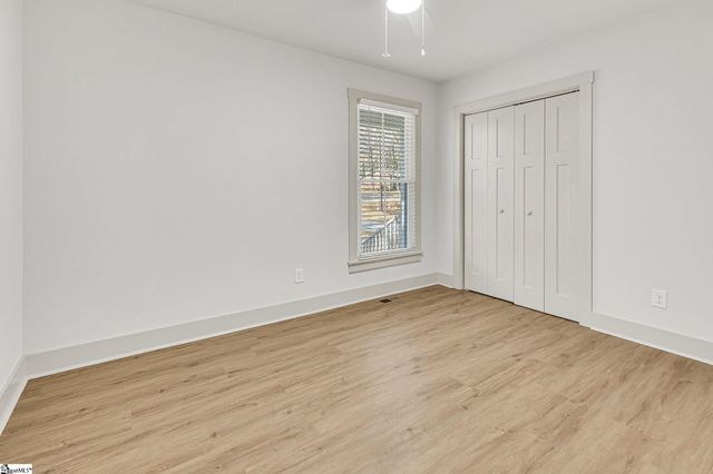 901 Standing Springs Road, Greenville, SC 29605