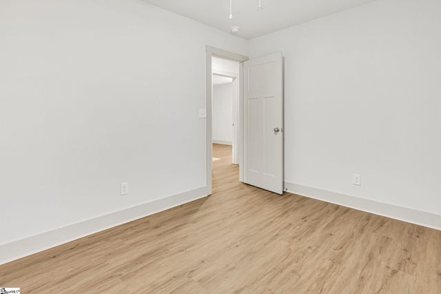 901 Standing Springs Road, Greenville, SC 29605