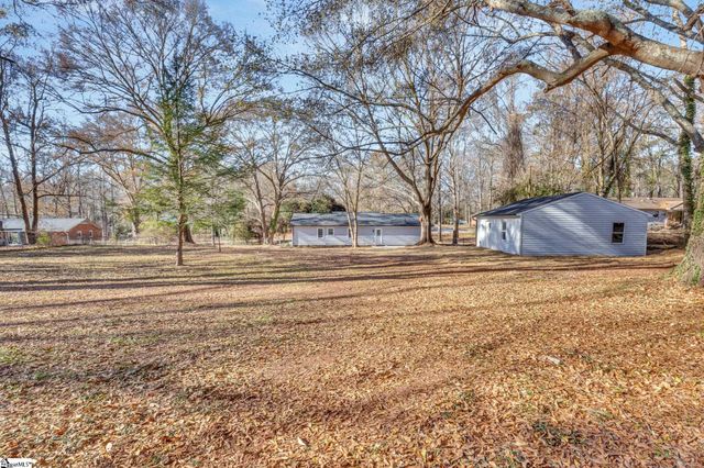 901 Standing Springs Road, Greenville, SC 29605