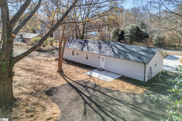 901 Standing Springs Road, Greenville, SC 29605