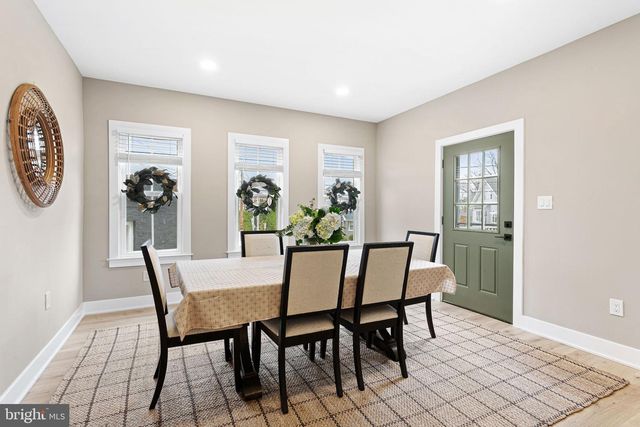 1 MAPLE AVE, Haddon Township, NJ 08108