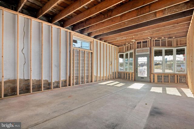 1 MAPLE AVE, Haddon Township, NJ 08108