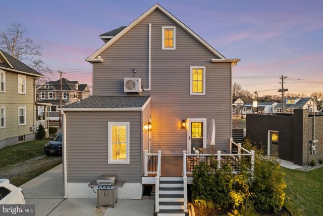 1 MAPLE AVE, Haddon Township, NJ 08108