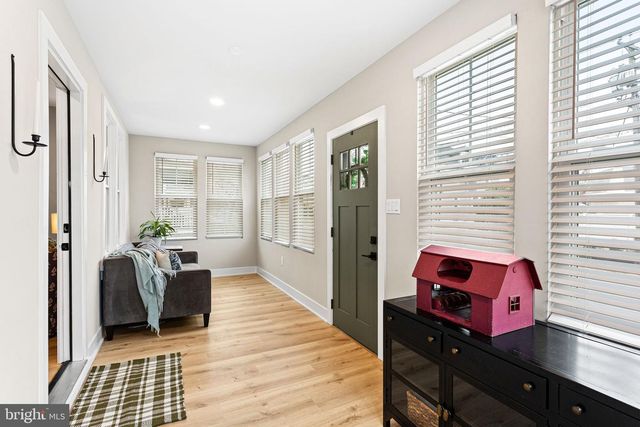 1 MAPLE AVE, Haddon Township, NJ 08108