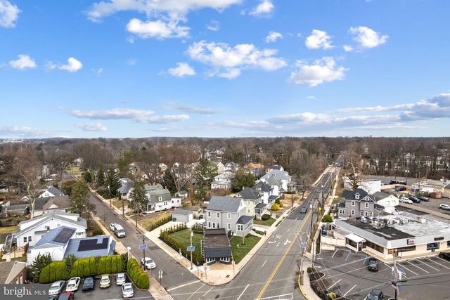 1 MAPLE AVE, Haddon Township, NJ 08108