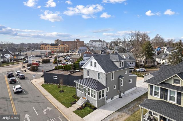 1 MAPLE AVE, Haddon Township, NJ 08108