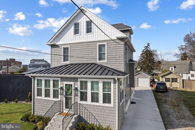 1 MAPLE AVE, Haddon Township, NJ 08108