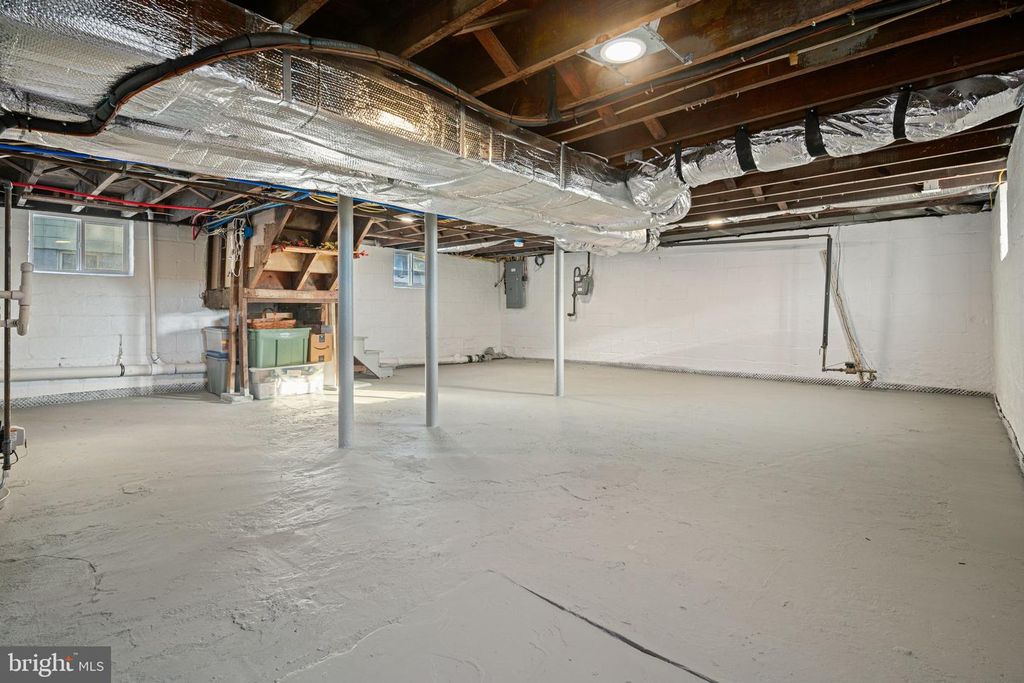 Image 22 of property listing at 1 MAPLE AVE, Haddon Township, NJ 08108