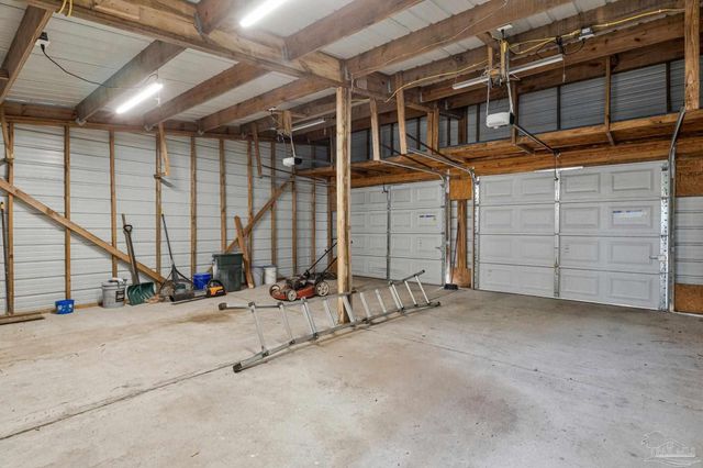 6622 Hinote St, Milton, FL 32570