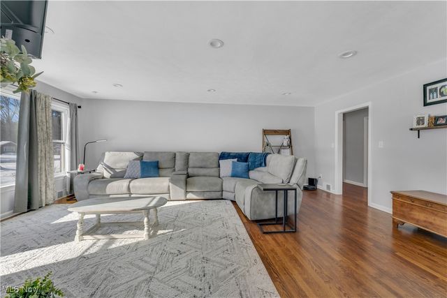 804 Brookfield Avenue, Boardman, OH 44512