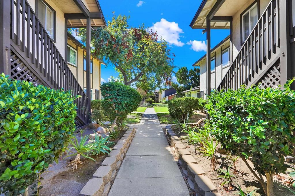 10326 Restful Court, Santee, CA 92071 — photo 4