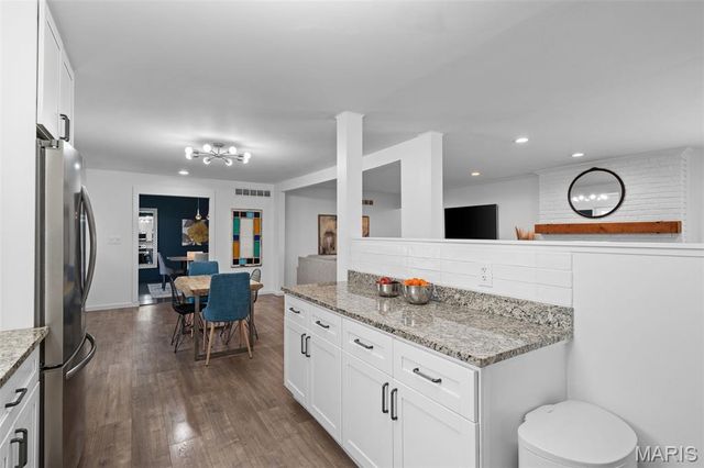 1080 Sagebrush Trail, Ballwin, MO 63011