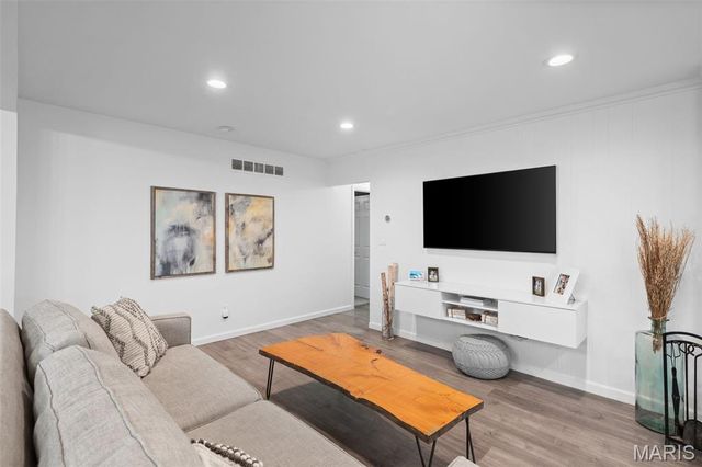 1080 Sagebrush Trail, Ballwin, MO 63011