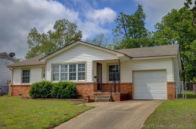 340 N 20th Street, Collinsville, OK 74021