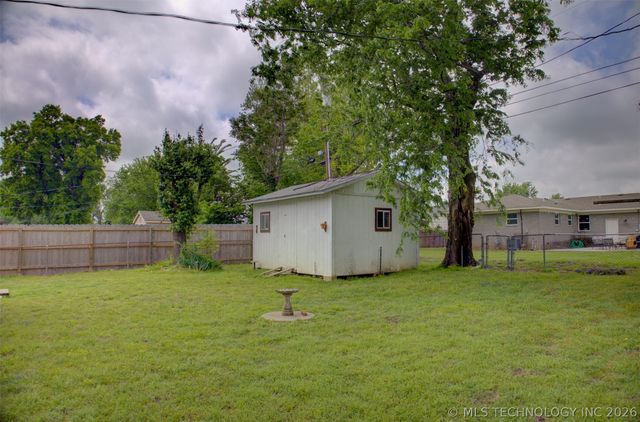 340 N 20th Street, Collinsville, OK 74021
