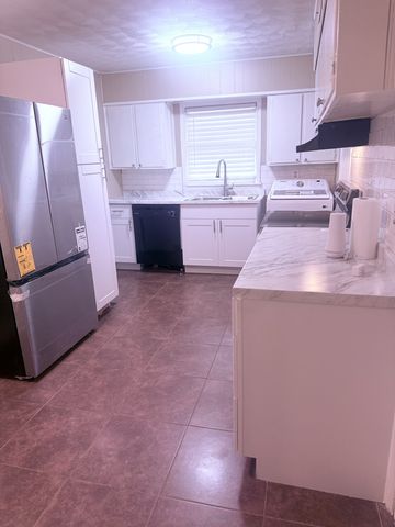 3687 Bedford Ln, Memphis, TN 38118