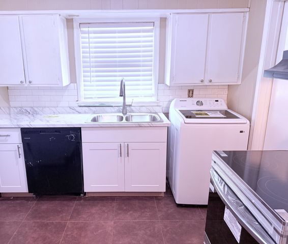 3687 Bedford Ln, Memphis, TN 38118