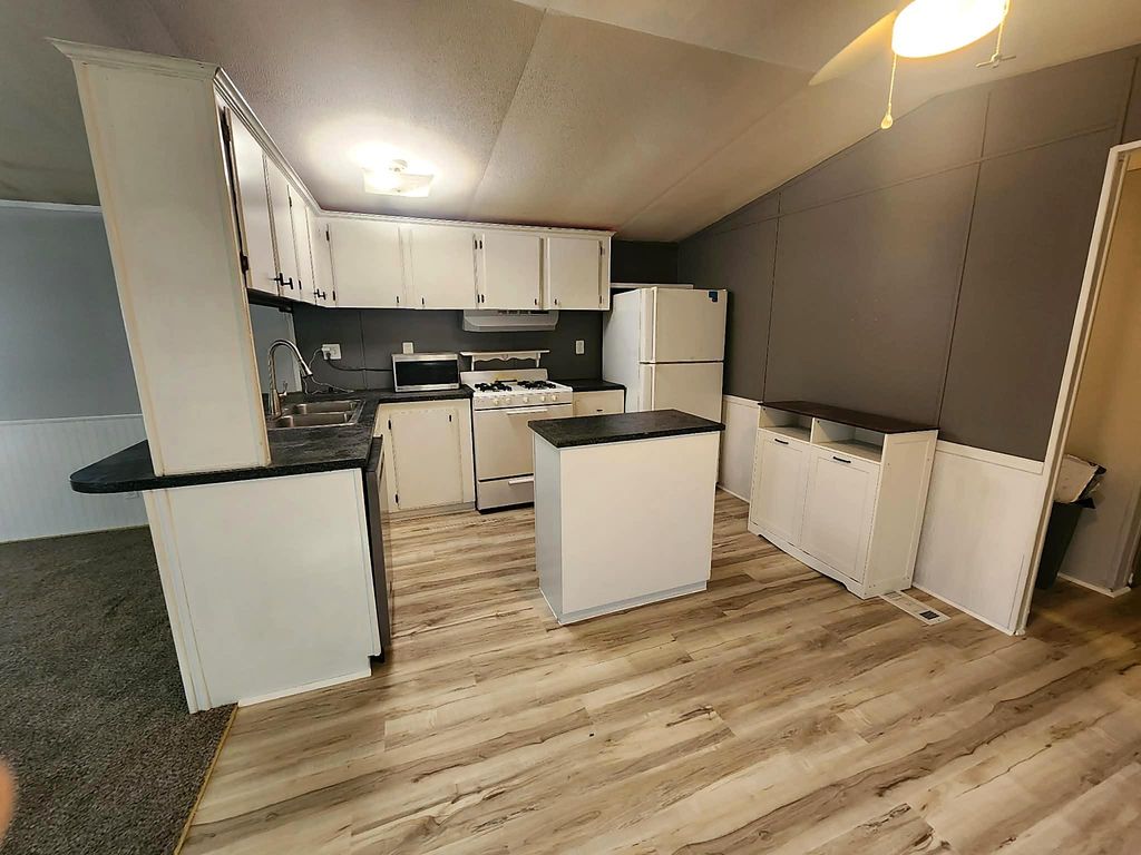 1142 101st Avenue NW, Coon Rapids, MN 55433 — photo 4