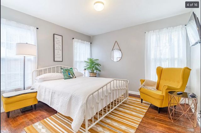 1201 W Alan Avenue, Carrollton, TX 75006