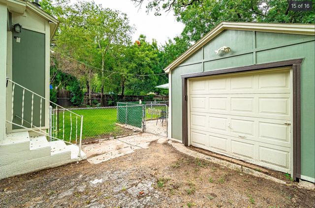 1201 W Alan Avenue, Carrollton, TX 75006