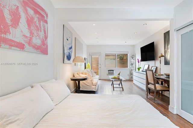 1050 Pennsylvania Ave 29, Miami Beach, FL 33139
