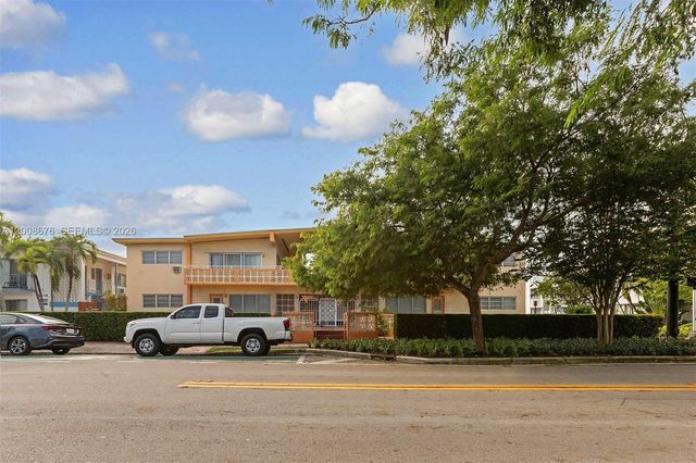 1050 Pennsylvania Ave 29, Miami Beach, FL 33139