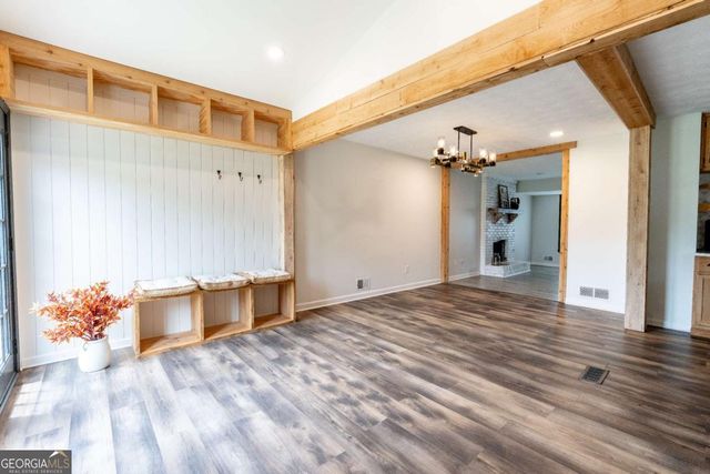 3802 Saddle Ridge Drive, Snellville, GA 30039