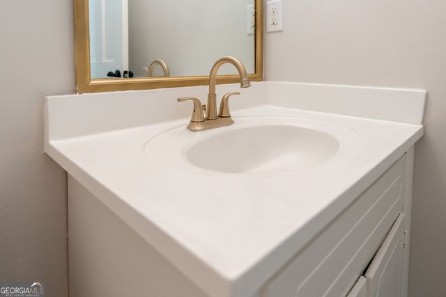 3802 Saddle Ridge Drive, Snellville, GA 30039