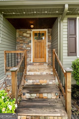 3802 Saddle Ridge Drive, Snellville, GA 30039