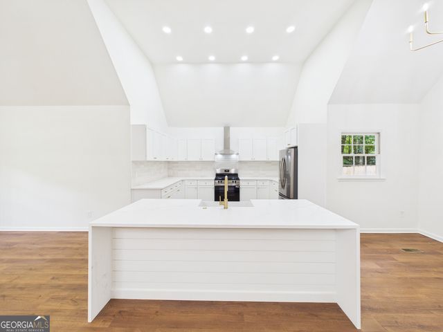 2855 Autumn Drive, Canton, GA 30115