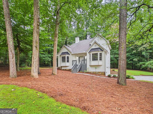 2855 Autumn Drive, Canton, GA 30115
