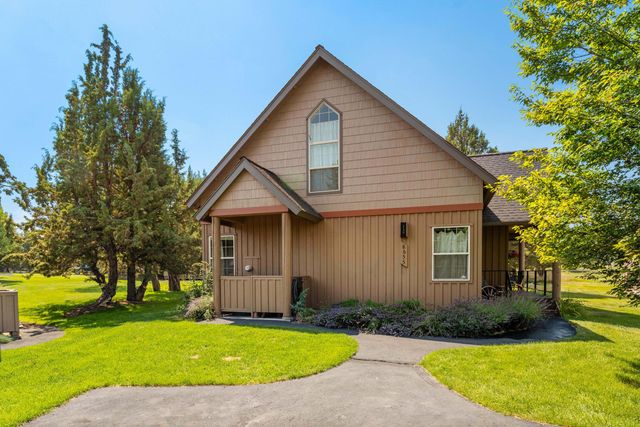8655 Red Wing Lane, Redmond, OR 97756