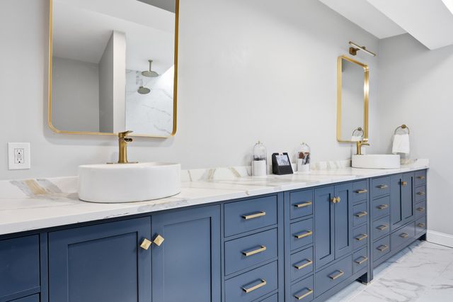75 Concord Road, Chelmsford, MA 01824
