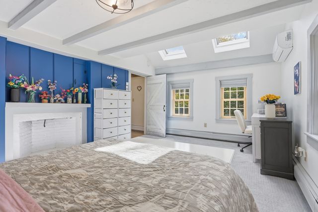 75 Concord Road, Chelmsford, MA 01824