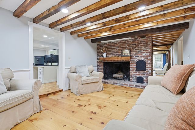 75 Concord Road, Chelmsford, MA 01824