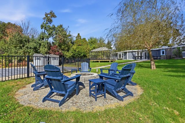 75 Concord Road, Chelmsford, MA 01824