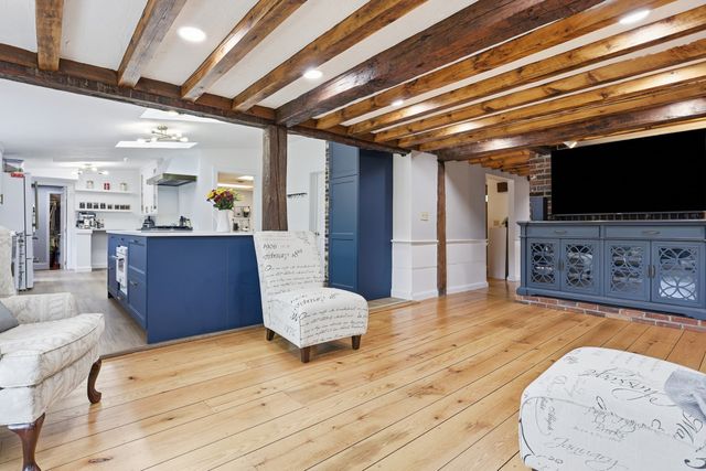 75 Concord Road, Chelmsford, MA 01824