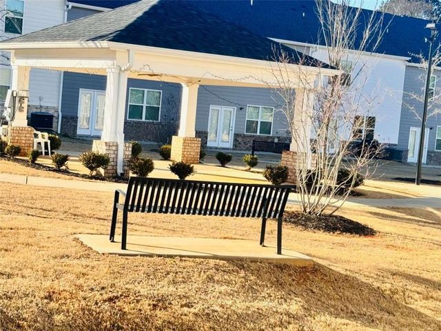 142 Hampton Circle, Mcdonough, GA 30253