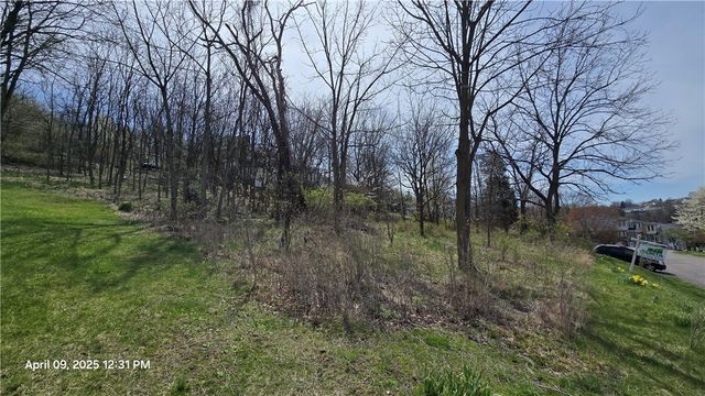 0 Shadowlawn Dr, Whitehall, PA 15227