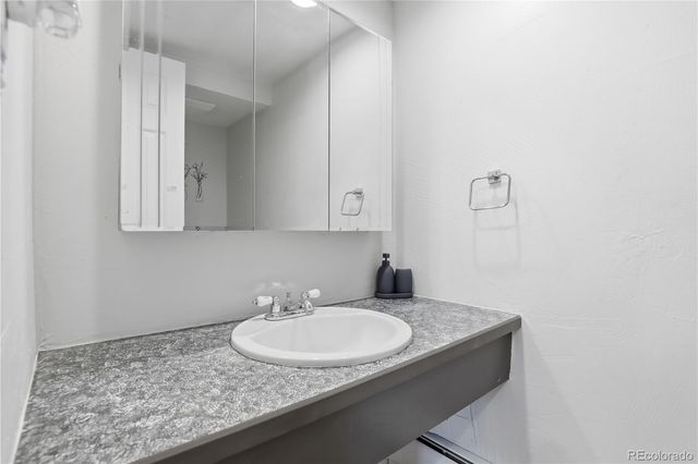 1390 Everett Court 209, Lakewood, CO 80215