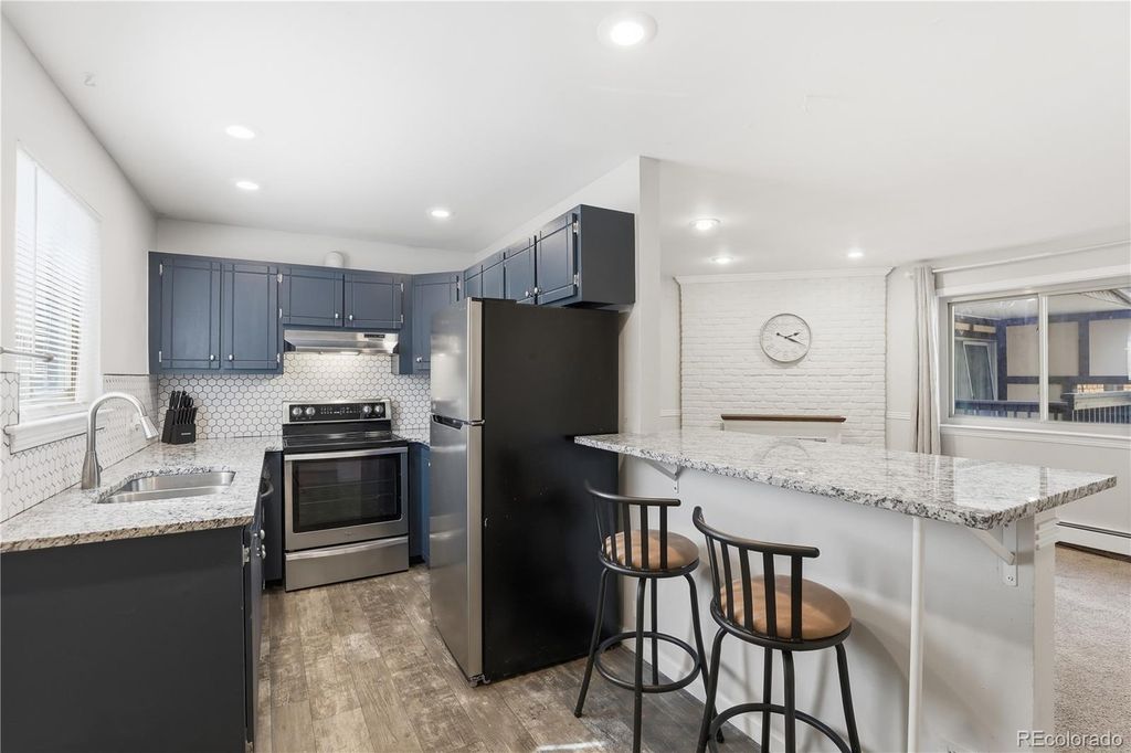 1390 Everett Court 209, Lakewood, CO 80215