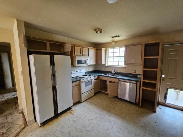 7933 N Cole Street, Nevada, TX 75173